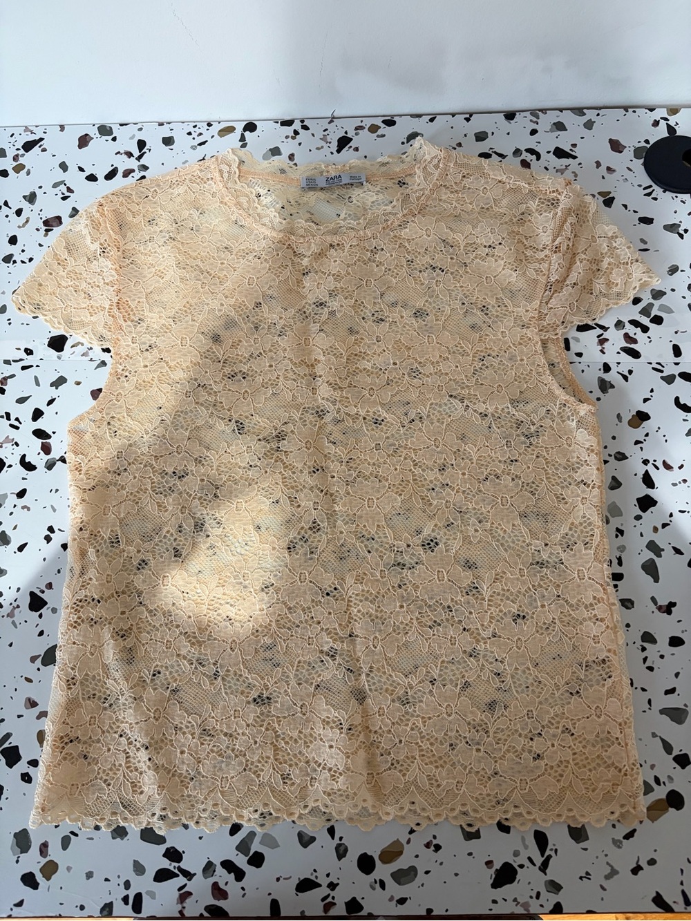 Zara Peach Floral Lace Cap-Sleeve Blouse